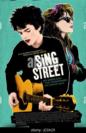 Cantare Street Anno : 2016 Irlanda / Regno Unito / STATI UNITI D'AMERICA Director : John Carney Movie poster (USA) . È vietato riprodurre la fotografia al di fuori del contesto della promozione del film. Esso deve essere accreditato al Film Company e/o il fotografo assegnato da o autorizzati da/ammessi sul set del Film Company. Limitato a uso editoriale. Foto12 non concede diritti di pubblicità delle persone rappresentate. Foto Stock