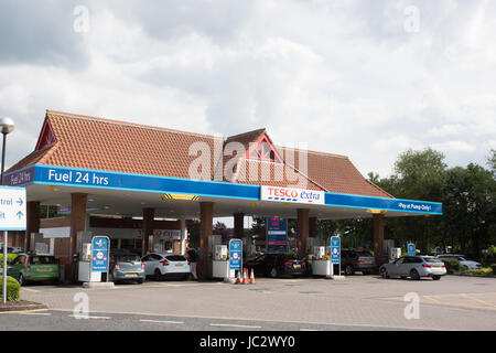 Tesco stazione di benzina Foto Stock