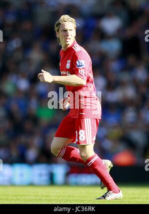 Commenta Christian Poulsen Liverpool FC ST. ANDREWS Birmingham Inghilterra 12 Settembre 2010 Foto Stock