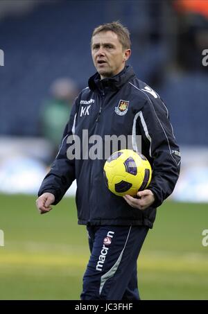 KEVIN KEEN West Ham United assistant coach West Ham United ASSISTANT EWOOD PARK BLACKBURN INGHILTERRA 18 Dicembre 2010 Foto Stock