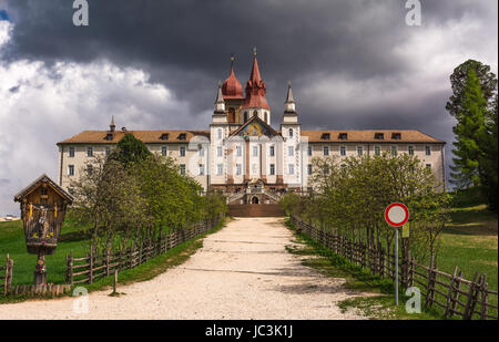 Santuario della Madonna di Pietralba, Nova Ponente, provincia di Bolzano, Italia settentrionale, Europa - XVII-XIX secolo. Foto Stock