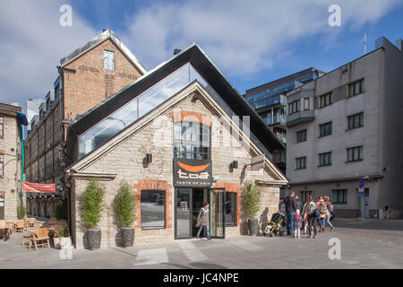 Edifici moderni nel quartiere Rotermann, Tallinn , Estonia, paesi baltici, Europa Foto Stock