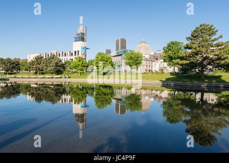 Montreal, Canada - 10 Giugno 2017: Pointe-a-Calliere Museum nel Vecchio Porto di Montreal Foto Stock