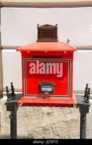 Postbox in Budapest Foto Stock