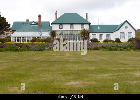 La sede del governo, Stanley, Isole Falkland, che mostra la parte anteriore della struttura Foto Stock