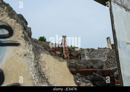 Rimane del demolito Glascote Hotel, Weston-super-Mare, dopo essere stata distrutta da un incendio nel 2010 Foto Stock