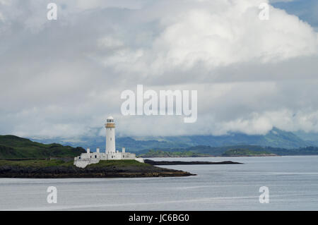 Eilean Musdile faro sul modo per il Isle of Mull nelle Ebridi Interne Foto Stock