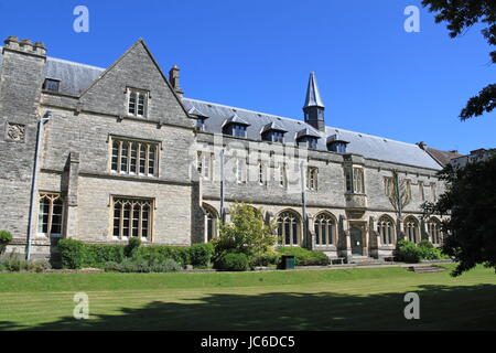 Università House, Vescovo di lontra Campus, Università di Chichester, Chichester, West Sussex, in Inghilterra, in Gran Bretagna, Regno Unito, Gran Bretagna, Europa Foto Stock