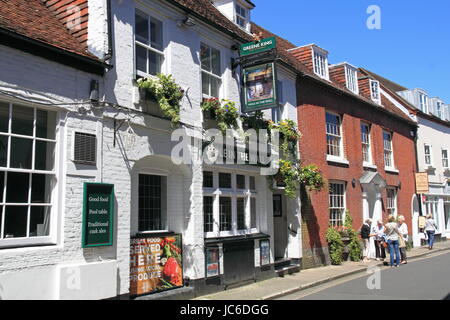 Foro nella parete pub e St Martin's Coffee House, St Martin's Street, Chichester, West Sussex, in Inghilterra, in Gran Bretagna, Regno Unito, Gran Bretagna, Europa Foto Stock