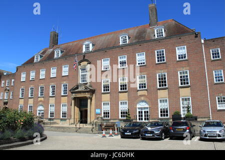 County Hall, West Street, Chichester, West Sussex, in Inghilterra, in Gran Bretagna, Regno Unito, Gran Bretagna, Europa Foto Stock