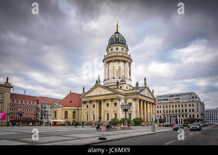 Il Deutscher Dom (cattedrale tedesca) situato sul mercato gendarmi lato sud a Berlino, Germania Foto Stock