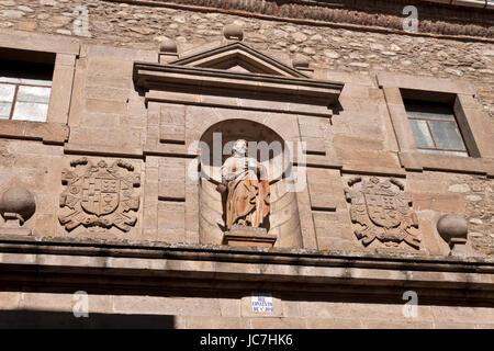 Particolare della facciata di San Giuseppe convento di Villafranca del Bierzo, Castiglia e Leon, Spagna. Foto Stock