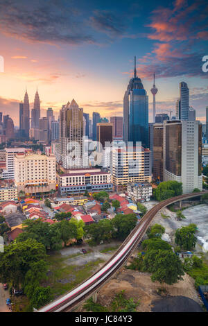 Kuala Lumpur. Immagine di paesaggio cittadino di Kuala Lumpur in Malesia durante il sunrise. Foto Stock