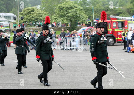 Beaulieu, Hampshire, Regno Unito - 29 Maggio 2017: Militare Marching Band del Winchester fucili al 2017 999 mostra presso il National Motor Museum Foto Stock