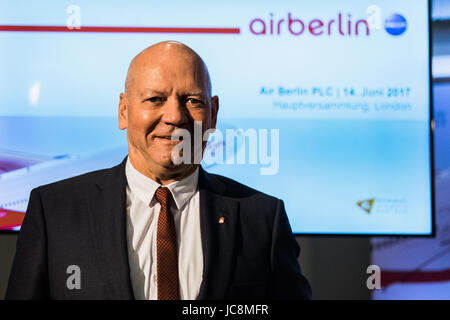 Londra, Regno Unito. 14 Giugno, 2017. Joachim Hunold, membro del consiglio di amministrazione di Air Berlin PLC può essere visto presso il gruppo principale della compagnia aerea a Londra, Inghilterra, 14 giugno 2017. Foto: Alban Grosdidier/dpa/Alamy Live News Foto Stock