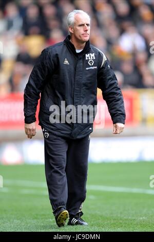 MICK MCCARTHY LUPI MANAGER MOLINEUX STADIUM WOLVERHAMPTON INGHILTERRA 27 Marzo 2010 Foto Stock