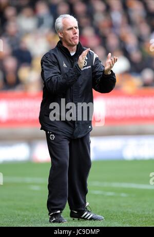 MICK MCCARTHY LUPI MANAGER MOLINEUX STADIUM WOLVERHAMPTON INGHILTERRA 27 Marzo 2010 Foto Stock