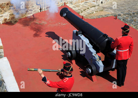 Castle Cornet Gun Salute, St. Peter Port Guernsey, Isole del Canale, Europa Foto Stock