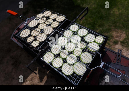 Zucchine e melanzane alla griglia Foto Stock