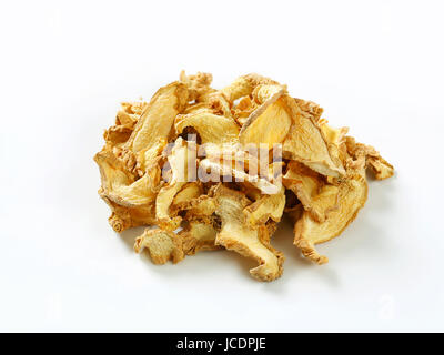 Essiccato a fette sottili di radice di zenzero Foto Stock