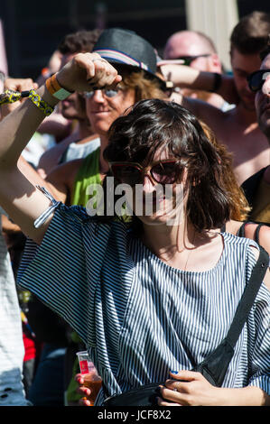 Barcellona, ​​Spain. Il 15 giugno, 2017. Sónar 2017. Sonar per giorno. Persone. Credito: Cisco Pelay / Alamy Live News Foto Stock