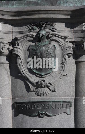 Statua di Ammiraglio di Peter Tordenskjold a Oslo, Norvegia Foto Stock