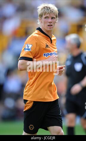 ANDY KEOGH WOLVERHAMPTON WANDERERS FC WOLVERHAMPTON WANDERERS V West Ham MOLINEUX, WOLVERHAMPTON, Inghilterra 15 agosto 2009 DIY99383 AVVERTENZA! Questa fotografia può essere utilizzata solo per il giornale e/o rivista scopi editoriali. Non può essere utilizzata per, Internet/uso Online né per le pubblicazioni riguardanti 1 player, 1 Club o 1 CONCORRENZA, senza autorizzazione scritta da parte di Football DataCo Ltd. Per qualsiasi domanda, contattare Football DataCo Ltd il +44 (0) 207 864 9121 Foto Stock