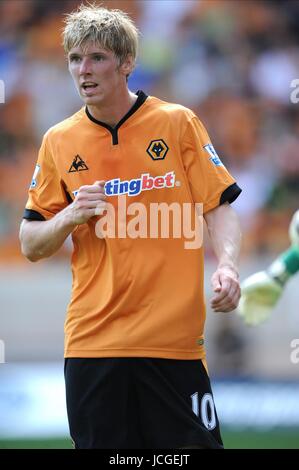 ANDY KEOGH WOLVERHAMPTON WANDERERS FC WOLVERHAMPTON WANDERERS V West Ham MOLINEUX, WOLVERHAMPTON, Inghilterra 15 agosto 2009 DIY99384 AVVERTENZA! Questa fotografia può essere utilizzata solo per il giornale e/o rivista scopi editoriali. Non può essere utilizzata per, Internet/uso Online né per le pubblicazioni riguardanti 1 player, 1 Club o 1 CONCORRENZA, senza autorizzazione scritta da parte di Football DataCo Ltd. Per qualsiasi domanda, contattare Football DataCo Ltd il +44 (0) 207 864 9121 Foto Stock