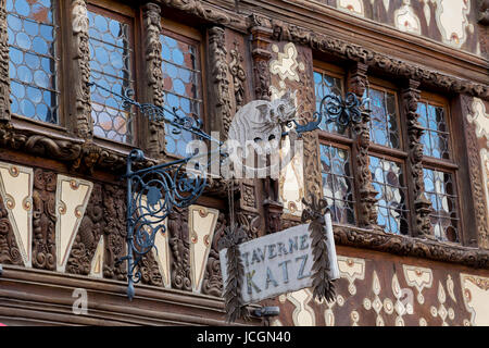 Maison Katz casa dal XVII secolo (Taverne Katz), Saverne, Alsazia, Francia. Foto Stock