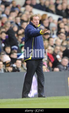 HARRY REDKNAPP Tottenham Hotspur FC MANAGER Tottenham Hotspur V West Ham UNTED WHITE HART LANE, Londra, Inghilterra 28 dicembre 2009 GAB6775 SPURS V West Ham UNTED ATTENZIONE! Questa fotografia può essere utilizzata solo per il giornale e/o rivista scopi editoriali. Non possono essere utilizzate per pubblicazioni riguardanti 1 player, 1 Club o 1 concorrenza senza autorizzazione scritta da parte di Football DataCo Ltd. Per qualsiasi domanda, contattare Football DataCo Ltd il +44 (0) 207 864 9121 Foto Stock