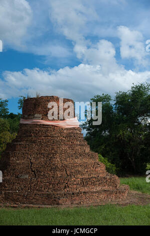 Wat somma ko parco storico nakhon chum in Kamphaeng Phet, Thailandia (una parte del patrimonio mondiale dell UNESCO Città storica di Sukhothai e associati Foto Stock