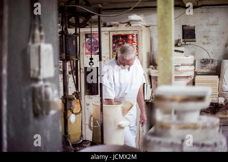 Foto di lavoratori in ceramica Middleport, Stoke-on-Trent. Foto Stock