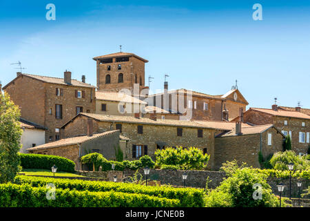 Charnay in Beaujolais, villaggio di Pierres Dorées, Beaujolais, Rodano, regione Auvergne-Rhône-Alpes, Francia, Europa Foto Stock