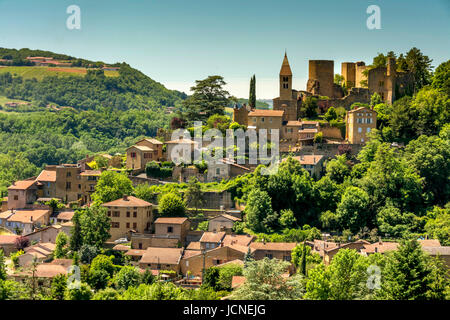 Châtillon-d'Azergues, villaggio di Pierres Dorées, Beaujolais, Rodano, regione Auvergne-Rhône-Alpes, Francia, Europa Foto Stock