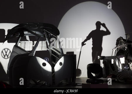 Wreschen, la Polonia, la cerimonia di apertura della fabbrica della VW Veicoli Commerciali Foto Stock