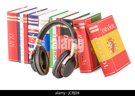 Le cuffie e i libri in lingua, il concetto di apprendimento. Il rendering 3D Foto Stock