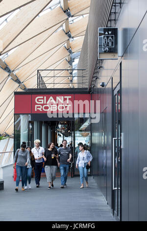 Giant Robot ristorante presso la stazione Crossrail giardino, Canary Wharf, London, Regno Unito Foto Stock