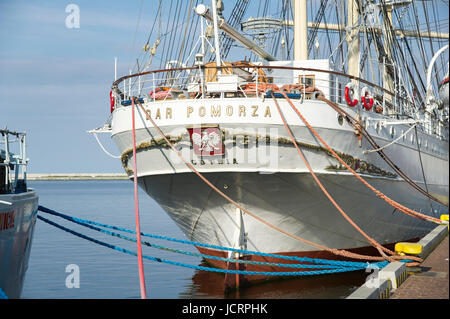 Nave Museo Dar Pomorza un polacco full-truccate veliero a Gdynia, Polonia. 11 Giugno 2017 © Wojciech Strozyk / Alamy Stock Photo Foto Stock