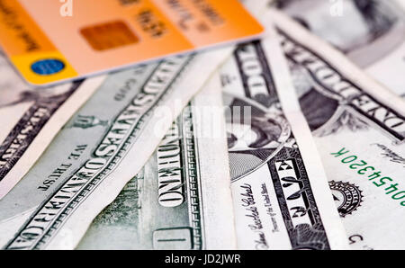 Dollari US Bank nota e carta di credito Foto Stock