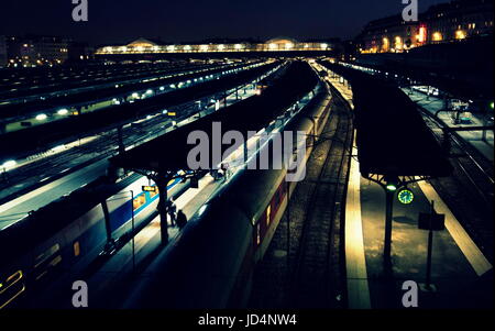 Parigi FRANCIA - GARE DE L'EST DI NOTTE © Frédéric BEAUMONT Foto Stock