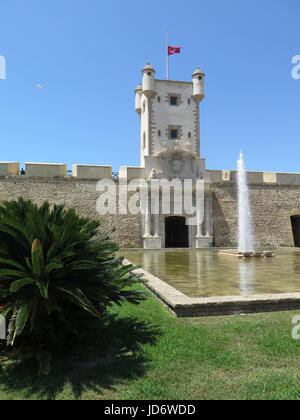 Las Puertas de Tierra, Cadice, Andalusia, Spagna Foto Stock