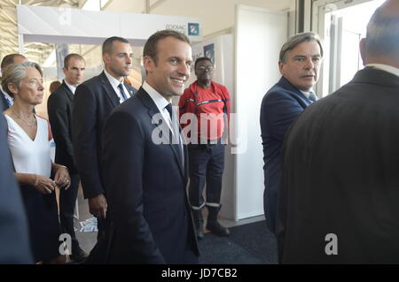 Parigi, Francia. 19 giugno 2017. Julien Mattia / le Pictorium - Emmanuel Macron al Paris Air Show - 19/06/2017 - Francia / le Bourget - Emmanuel Macron il Presidente francese inaugura il Paris Air Show le Bourget. Credit: LE PICTORIUM/Alamy Live News Foto Stock