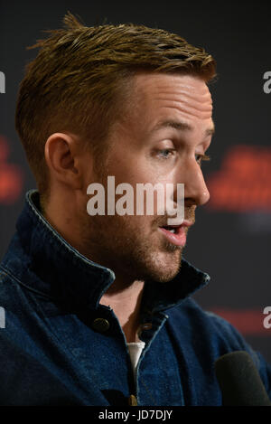 Barcellona, Spagna. Xix Jun, 2017. Attore Ryan Gosling pone ai media durante un photocall per promuovere il film "Blade Runner 2049' a Barcellona, Spagna, Lunedì 19 Giugno, 2017. Credito: Gtres Información más Comuniación on line,S.L./Alamy Live News Foto Stock