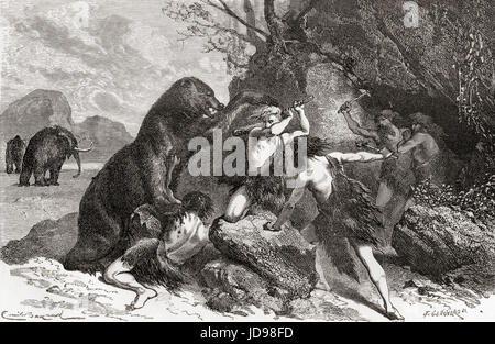 Gli uomini preistorici che combatte contro un grande orso. Da L'Homme Primitif, pubblicato 1870. Foto Stock