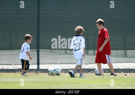 ROMEO BECKHAM CRUZ BECKHAM B FIGLI DI VICTORIA BECKHAM E D CARSON LOS ANGELES CA USA 13 Luglio 2009 Foto Stock