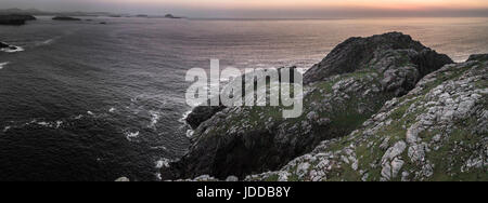 Vista aerea di scogliere a Garenin, Lewis, Ebridi Esterne Foto Stock