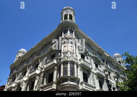 Il Banco Mercantil de Santander a Santander in Spagna settentrionale Foto Stock