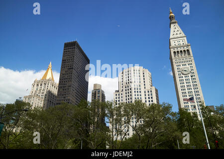 Edifici intorno al Madison Square Park di New York City STATI UNITI D'AMERICA Foto Stock