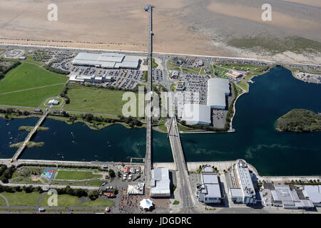 Vista aerea di Southport Pier e Marine Road, Lancashire, Regno Unito Foto Stock