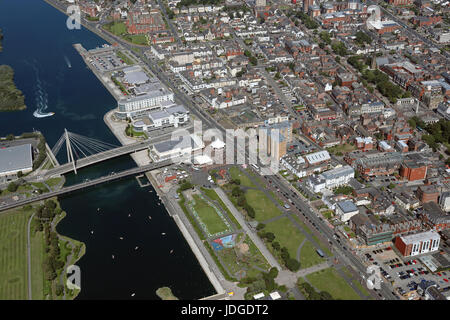 Vista aerea di Southport Pier e Marine Road, Lancashire, Regno Unito Foto Stock